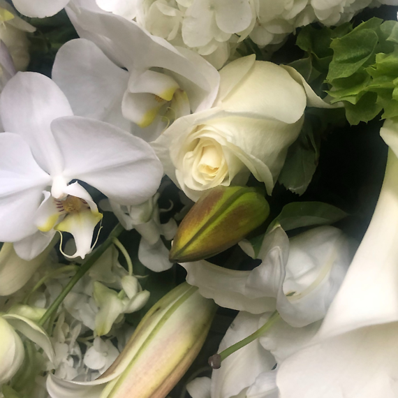 Graceful Elegance Standing Spray