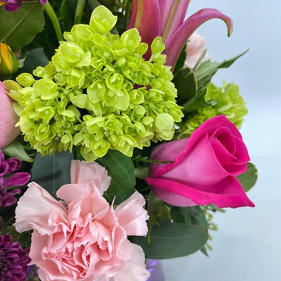 Amazing Mom Bouquet