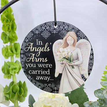 In Angels\' Arms Bouquet
