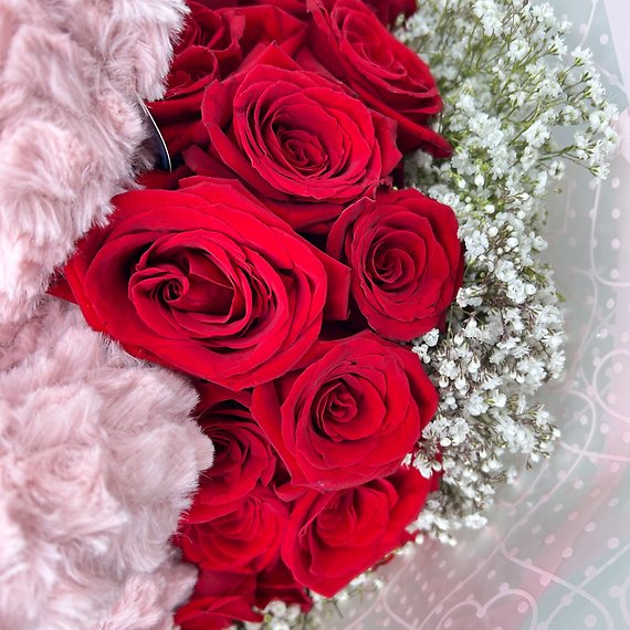 The Grand Romance Wrap