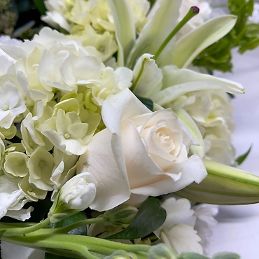 Graceful Devotion Wreath